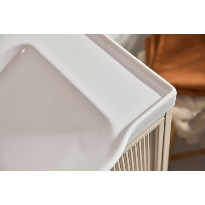 Scudo Bota 500 Fluted Cabinet and Ceramic Sink - Stone close up image of SINK - BOTASTONE500