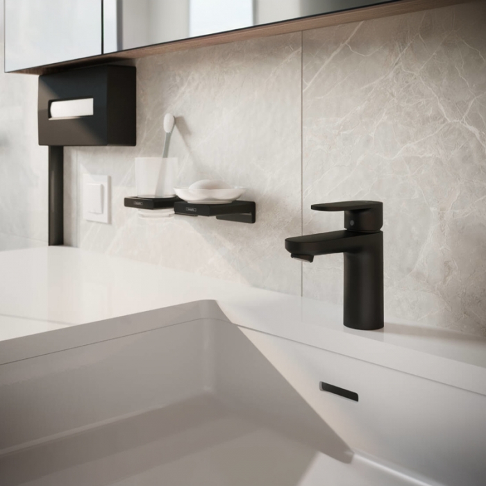 Hansgrohe Vernis Blend Single Lever Basin Mixer 100 - Matt Black In Situ